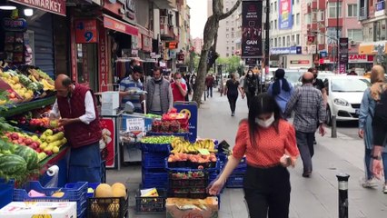 İSTANBUL - 'Kademeli normalleşme'nin ikinci gününde trafik yoğunluğu yaşanıyor (2)