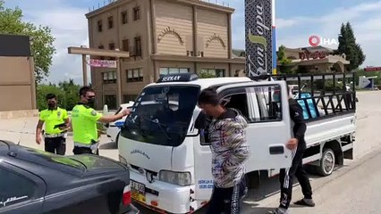 Işık ihlali yapan da, abartı egzoz takanda cezadan kaçamadı