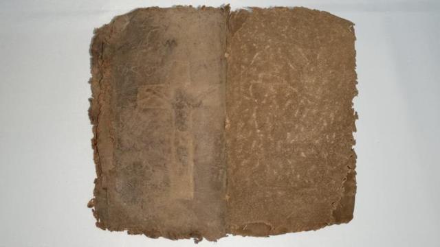 Son dakika haberi: Tarihi İncil'i jandarmaya satmaya çalışırken yakalandılar