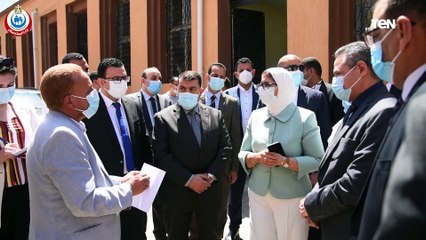 جولة وزيرة الصحة بالتموين الطبي بالعباسية