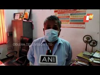 People Spotted Flouting COVID Norms At A Market In Moradabad