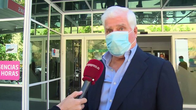 El duque de Alba confiesa que Cayetano Martínez de Irujo no estará en la boda de Carlos Fitz y Belén Corsini