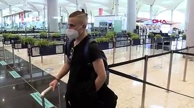 Fenerbahçeli Pelkas Miami'ye, Galatasaraylı Feghouli de Malaga'ya tatile gitti