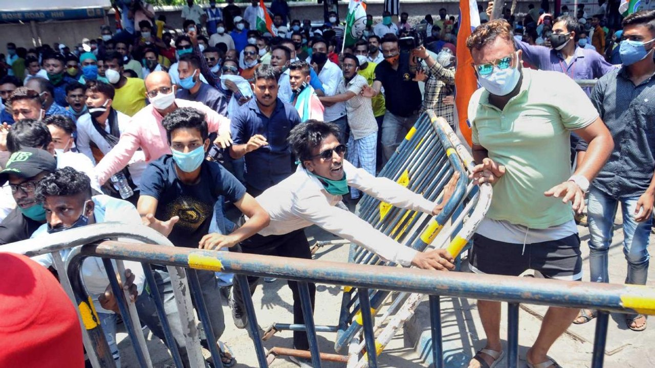 Bengal: Day after arrest, 3 TMC leaders rushed to hospital