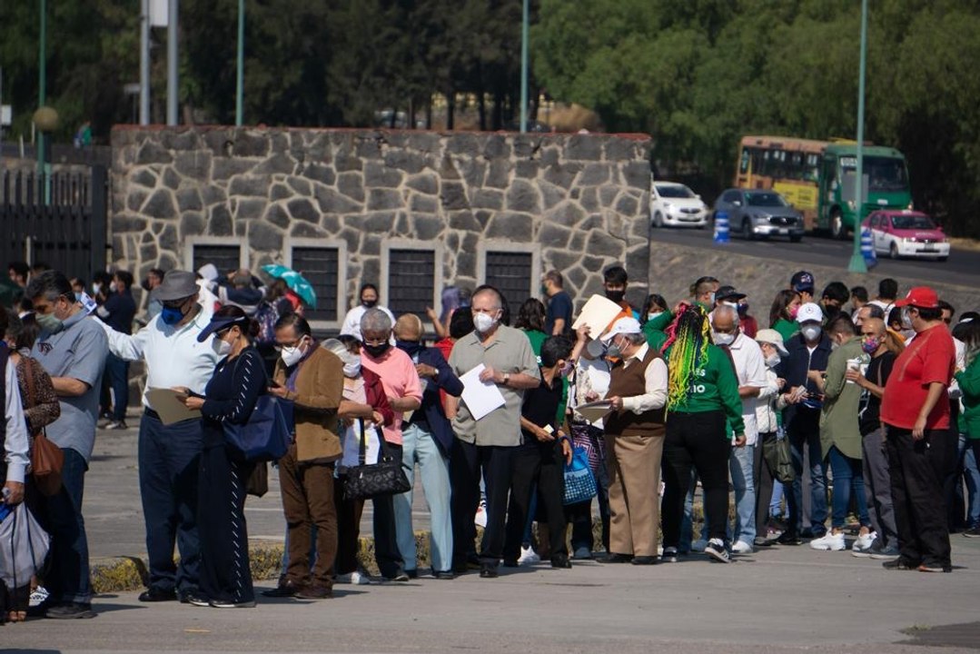 ¿Cuándo se terminará de vacunar a la población mexicana?