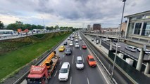 İstanbul'da trafik durma noktasına geldi, yoğunluk yüzde 80 seviyesine ulaştı