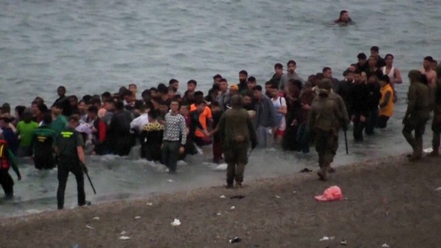 Espagne : 6000 migrants en provenance du Maroc, une situation sans précédent