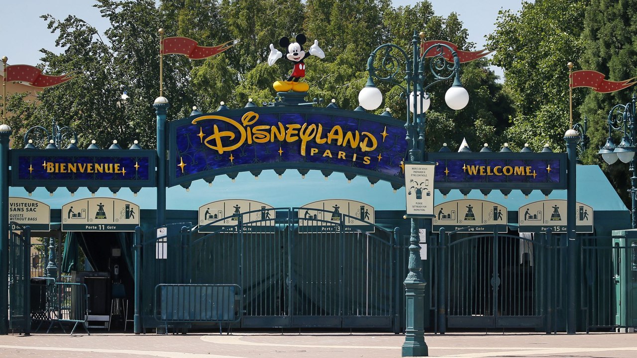 Disneyland Paris Is Reopening in June With New Rides, Selfie Spots, and a New Hotel