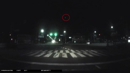 [영상] "밤 하늘에 별똥별이 떨어졌어요" 제보 잇따라 / YTN