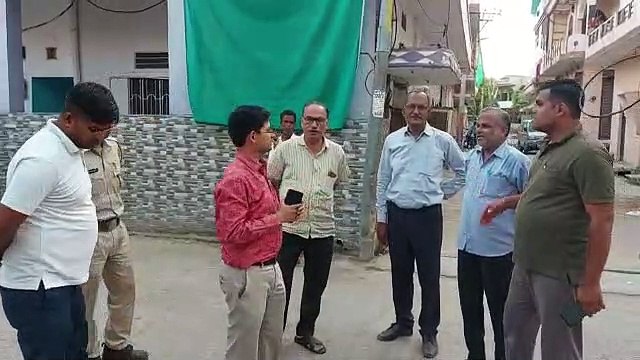 खबर का असर: बघेरे की तलाश में जुटी टीम, डीएफओ ने किया मौका-मुआयना