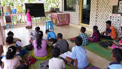 التعليم يعيد لحياة هندية مبتورة الأطراف الأربعة قيمتها