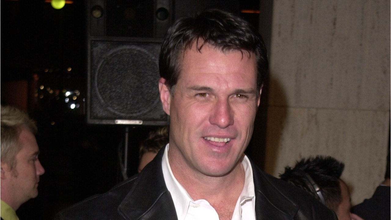 GALA VIDEO L’acteur Brad Johnson (« Melrose Place ") est mort à 62 ans les causes de son