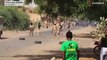بدون تعليق: الشرطة السودانية تستخدم الغاز المسيل للدموع لتفريق المتظاهرين في العاصمة الخرطوم