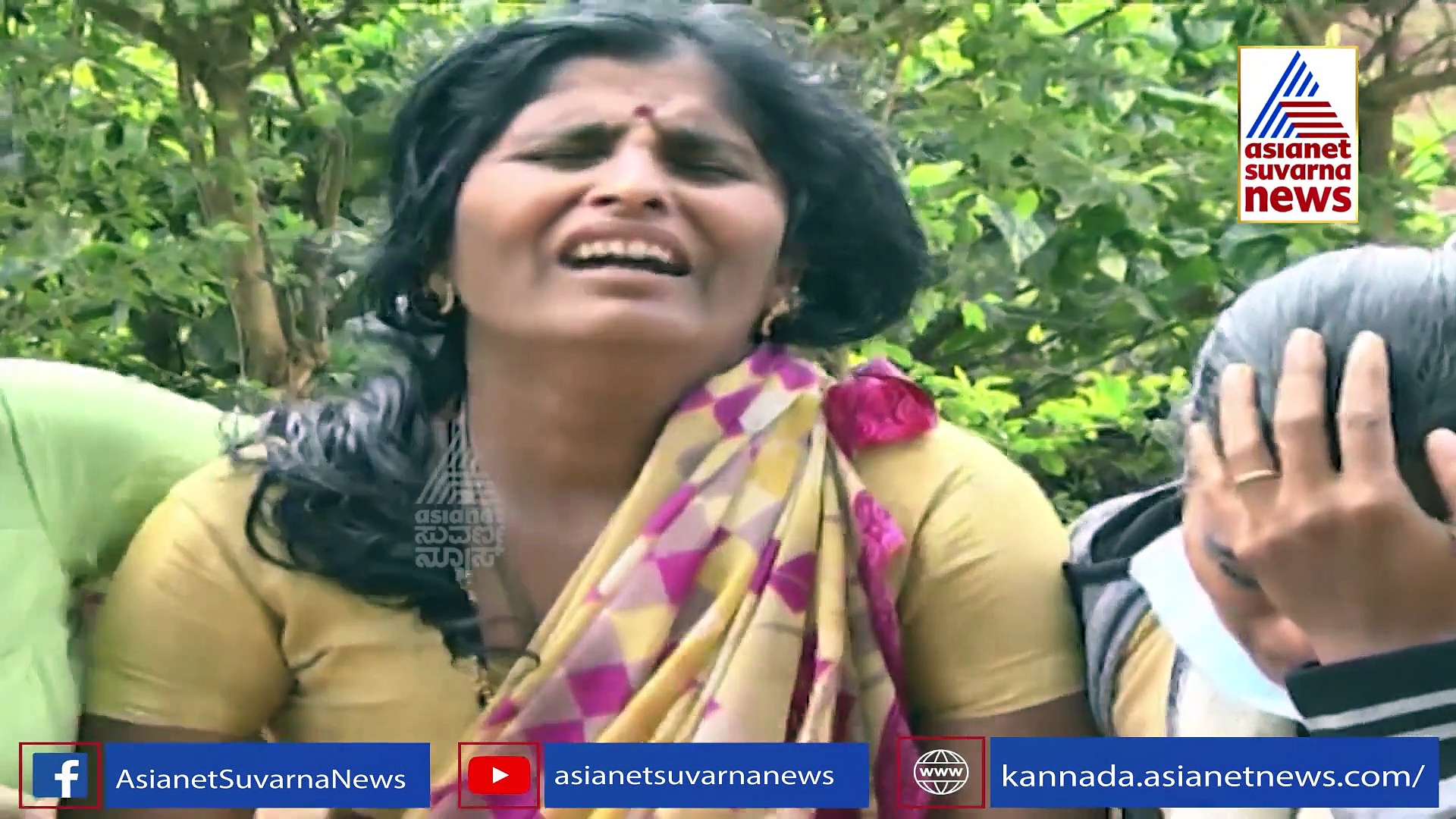 ಅತ್ತ ಗಂಡನ ಕಿರುಕುಳ, ಇತ್ತ ಪಾಗಲ್ ಪ್ರೇಮಿ ಕಾಟ: ಬೆಳ್ಳಂ ಬೆಳಗ್ಗೆ ಮಾರಣ ಹೋಮ!