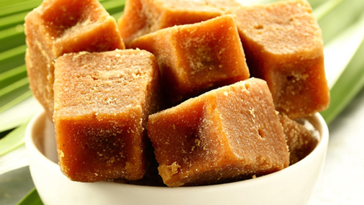 गुड़ की तासीर गर्म या ठंडी | गुड़ तासीर कैसी होती है | Gur Ka Tasir Thanda Ya Garam । #Health