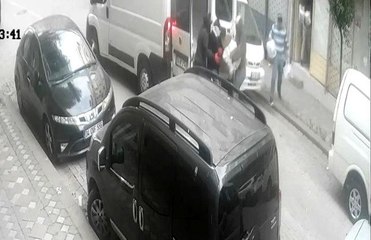 Zeytinburnu'nda 60 bin liralık çocuk kıyafetini böyle çaldılar