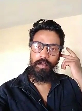 കിണറ്റിലേക്ക് അമ്മൂമ്മയെ തള്ളിയിട്ടതും വൈറലാക്കിയതും താനാണെന്ന് സംവിധായകന്‍