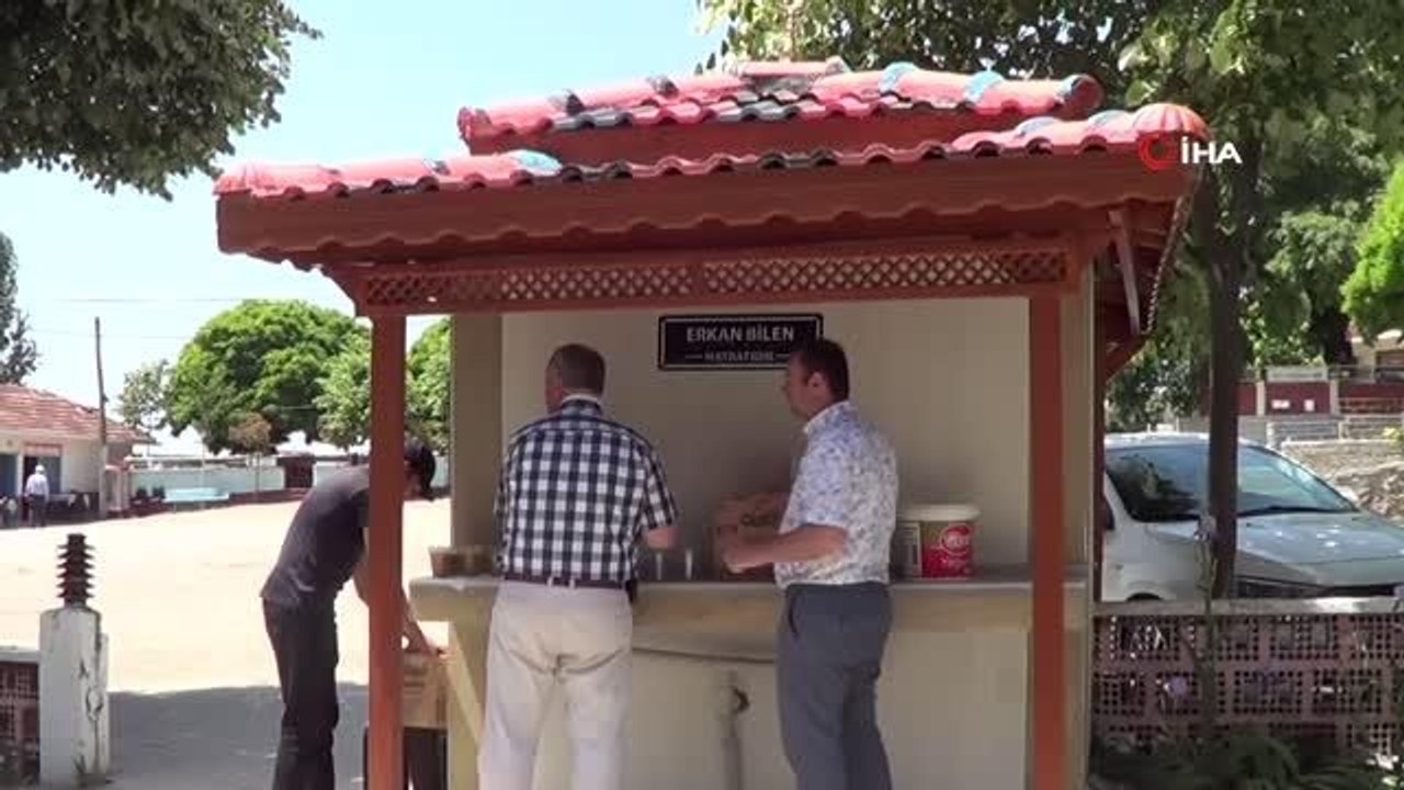 İkram çeşmesinden soğuk havalarda çorba, sıcak havada ayran akıyor