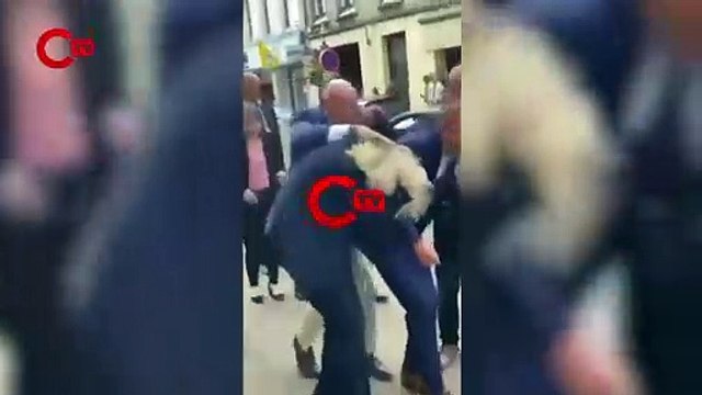 Aşırı sağcı Le Pen'e yumurtalı saldırı