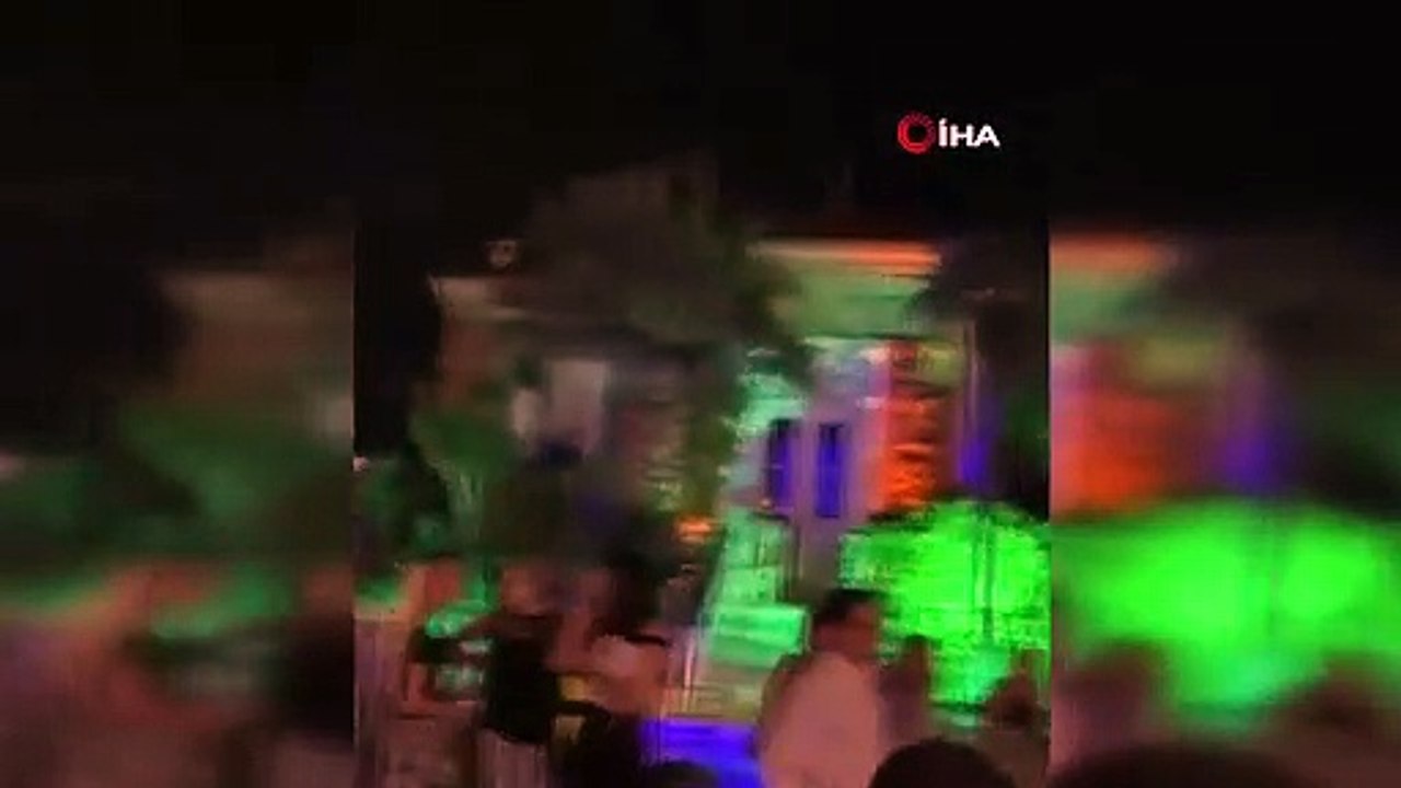 Düğünde yıkım ekibi gelince hayatlarının şokunu yaşadılar!