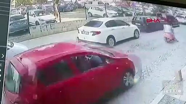 'Yol verme' tartışmasında bıçaklandı; o anlar kamerada