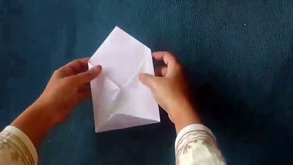 How to make like a crow lips origami easily ( in a three minutes)