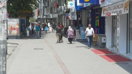 Diyetisyen Buket Toptan: "Yaz aylarında terleyerek attığımız su, mutlaka tekrar alınmalı"
