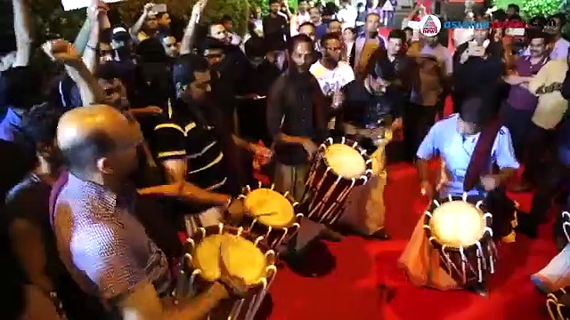 ആദിയുടെ പ്രമോഷനില്‍ നിന്ന് മാറിനില്‍ക്കരുതെന്ന് മോഹന്‍ലാല്‍ പറഞ്ഞിട്ടും പ്രണവ് ചെയ്തത്