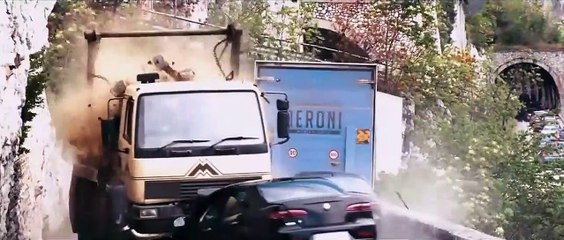 Quantum of Solace - Part 1 of 12 | Hindi Subtitles 🎬