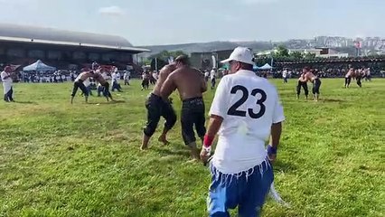 14. Sekapark Altın Kemer Yağlı Güreşleri sürüyor