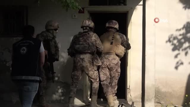 Van'da göçmen operasyonu: 2 bebekli anne olmak üzere 9 düzensiz göçmen yakalandı