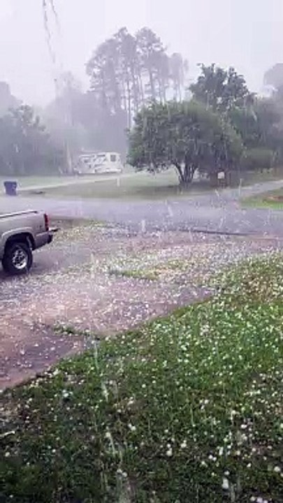 Hailstorm in London, Arkansas