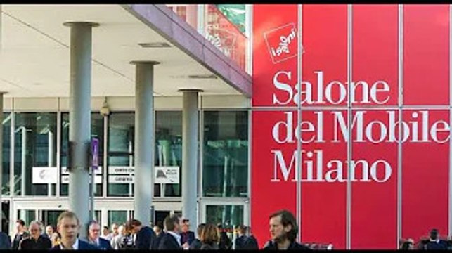 Cade da una scala e muore: dramma nei padiglioni del Salone del Mobile