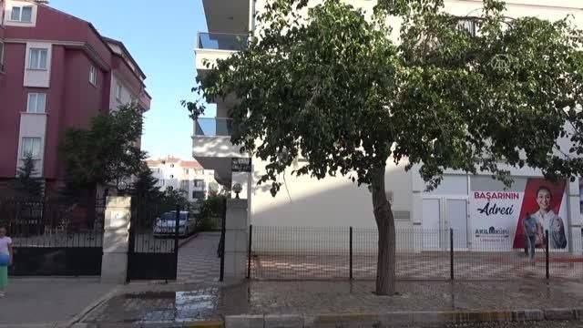 Kalçasına korkuluk demiri saplanan çocuk hastaneye kaldırıldı