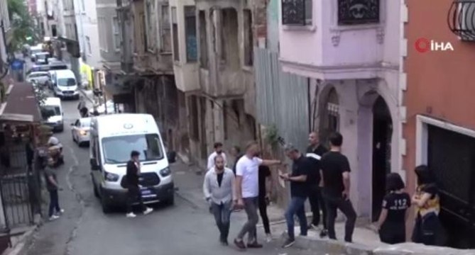 Beyoğlu'nda cinayet: 65 yaşındaki kadın eli ayağı bağlanmış şekilde ölü bulundu