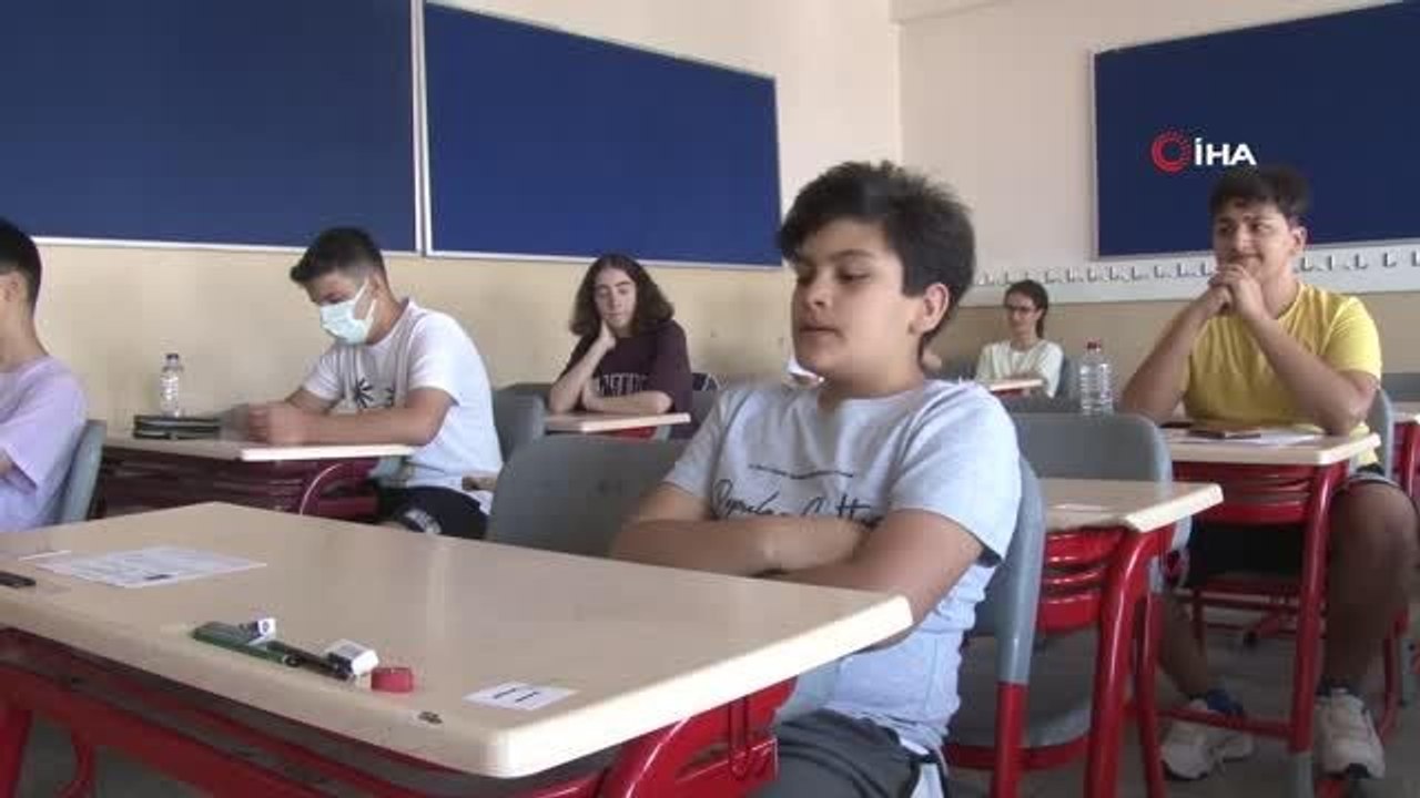 1 milyon 200 bin öğrencinin ter dökeceği LGS sınavı başladı