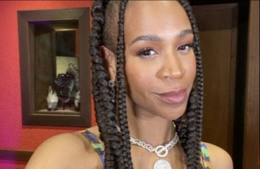 Karol Conká evita polêmica após namorado ser acusado de mandar nudes para outras mulheres