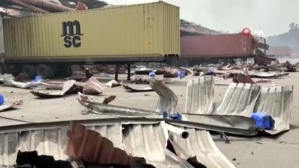 Bangladeş'te konteyner deposundaki yangında can kaybı 36'ya yükseldi