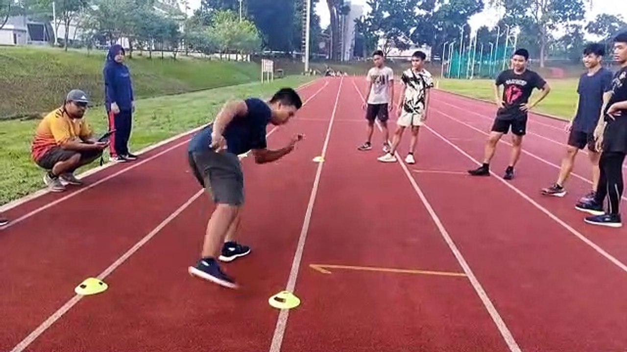 Aksi