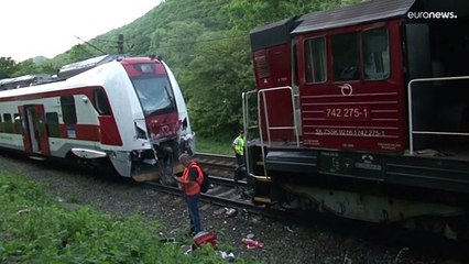 Inusual choque de tren en Eslovaquia deja decenas de heridos