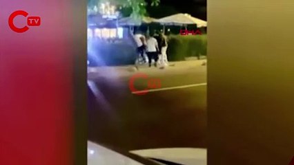 Caddebostan Sahili'nde tekmeli yumruklu kavga