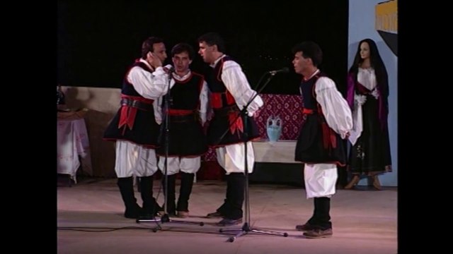 Itta ada essere - Tenores Di Torpè