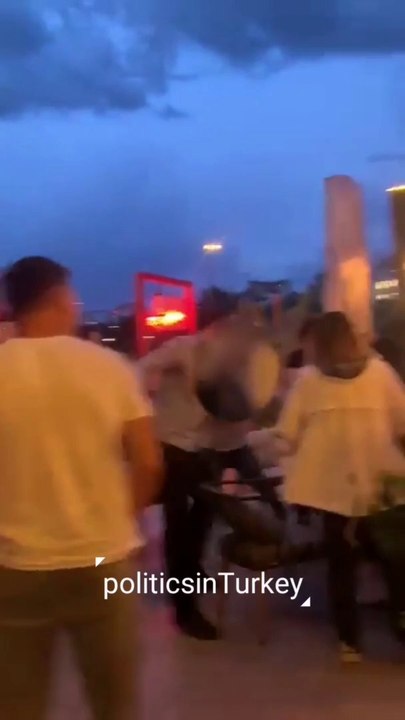 Ak Partililerin çocuklarının kavgası - AK Parti Merkez Karar ve Yönetim Kurulu yedek üyesi Eyüp Gökhan Özekin'in kızı & Cumhurbaşkanı Danışmanı ve AK Parti Ankara Milletvekili Ali İhsan Arslan'ın yeğeni