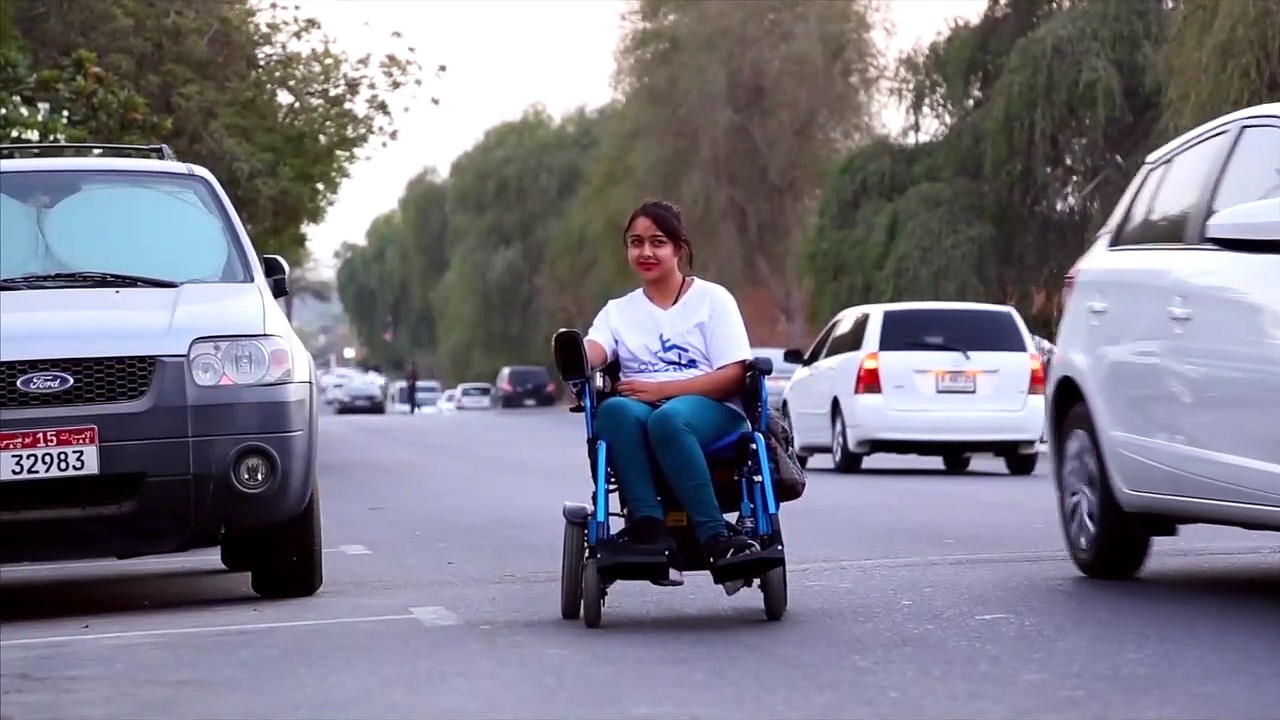 മലബാര്‍ ഗോള്‍ഡ്‌ & ഡയമണ്ട്‌സ്‌ 'അണ്‍സങ്‌ ഹീറോസ്‌'..അപൂര്‍വ്വരോഗത്തെ നേരിടുമ്പോഴും തളരാതെ, തണൽ വേണ്ടവര്‍ക്ക്‌ താങ്ങായി ശോഭിക...