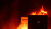 El incendio en un depósito de contenedores de Bangladés acaba con la vida de 32 personas