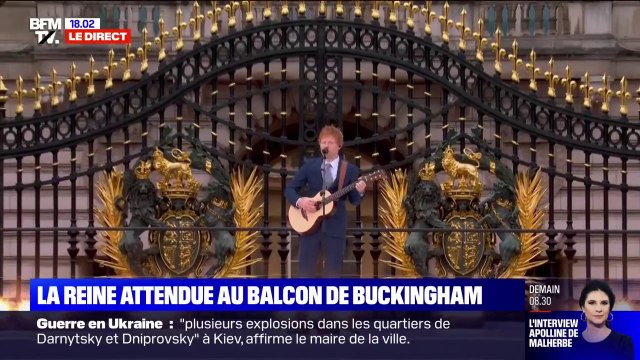 Jubilé d'Elizabeth II: Ed Sheeran interprète son tube Perfect , au pied de Buckingam Palace