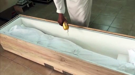 മലബാർ ഗോൾഡ് ആൻഡ് ഡയമണ്ട്സ് അവതരിപ്പിക്കുന്ന ' അൺസങ്ങ് ഹീറോസ്' -  ഏഷ്യാനെറ്റ് ന്യൂസിൽ