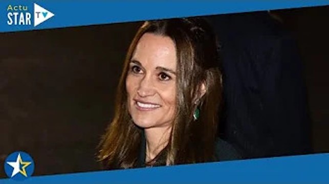 Pippa Middleton enceinte : la soeur de Kate dévoile son baby-bump au Jubilé de la Reine
