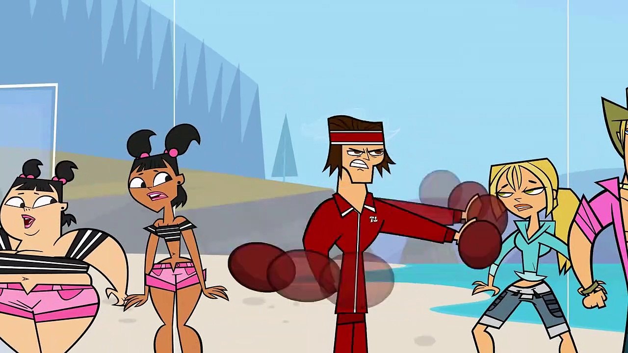 TOTAL DRAMA ISLAND E4 - Dodgebrawl