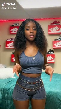 Bhadie Kelly, la togolais skinny - Vidéo Dailymotion